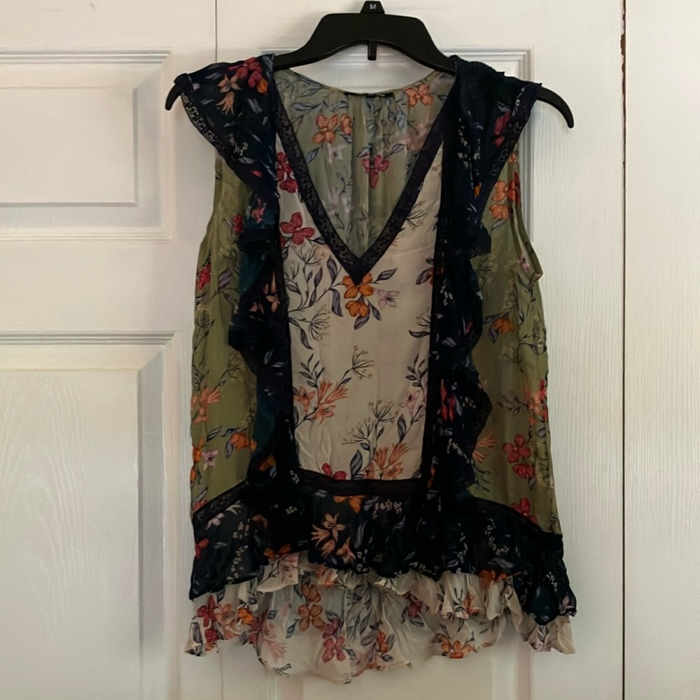 Love Sam Floral Ruffled Blouse